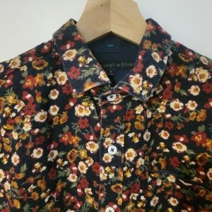Size small brushed 100% cotton floral button down shirt